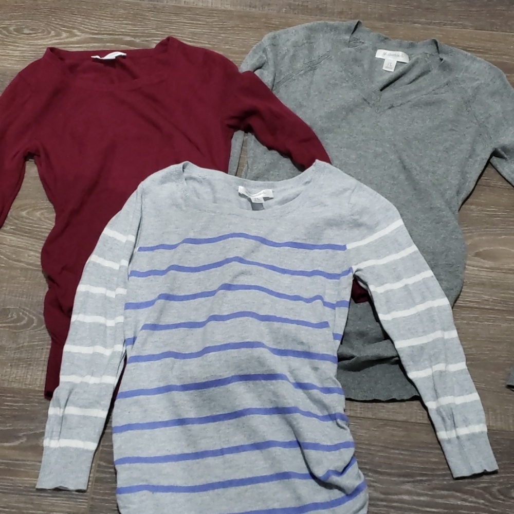 Motherhood Maternity sweater bundle